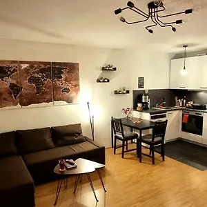 Business Mit Küche Für 1-3 +netflx+5g Wlan Nahe Der Mhh Im Industrial Design Apartment